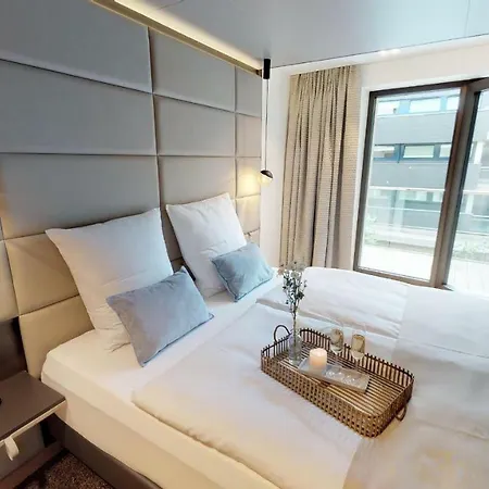 Apartment White Pearl 1.04 *